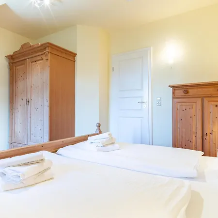 Ferienhaussiedlung Strandperlen Buchenhof 4b Tatil Evi Wustrow (Fischland)